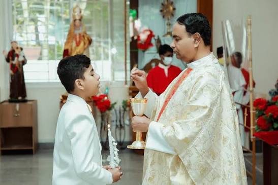 Holy Communion Photography